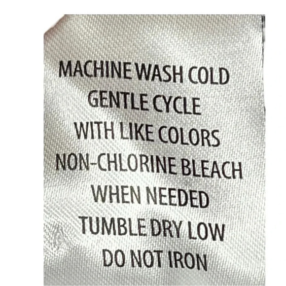 TRINITY COLLECTIVE STARS AND STRIPES PATRIOTIC SWIM TRUNKS MEN SIZE SMALL NWT - Picture 10 of 13